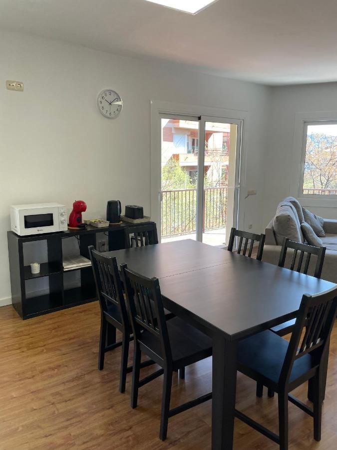 Apartamento Centrico En Berga - Alberga Zewnętrze zdjęcie